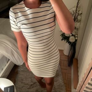 Likely Dress (6) *FITS LIKE 0/2*